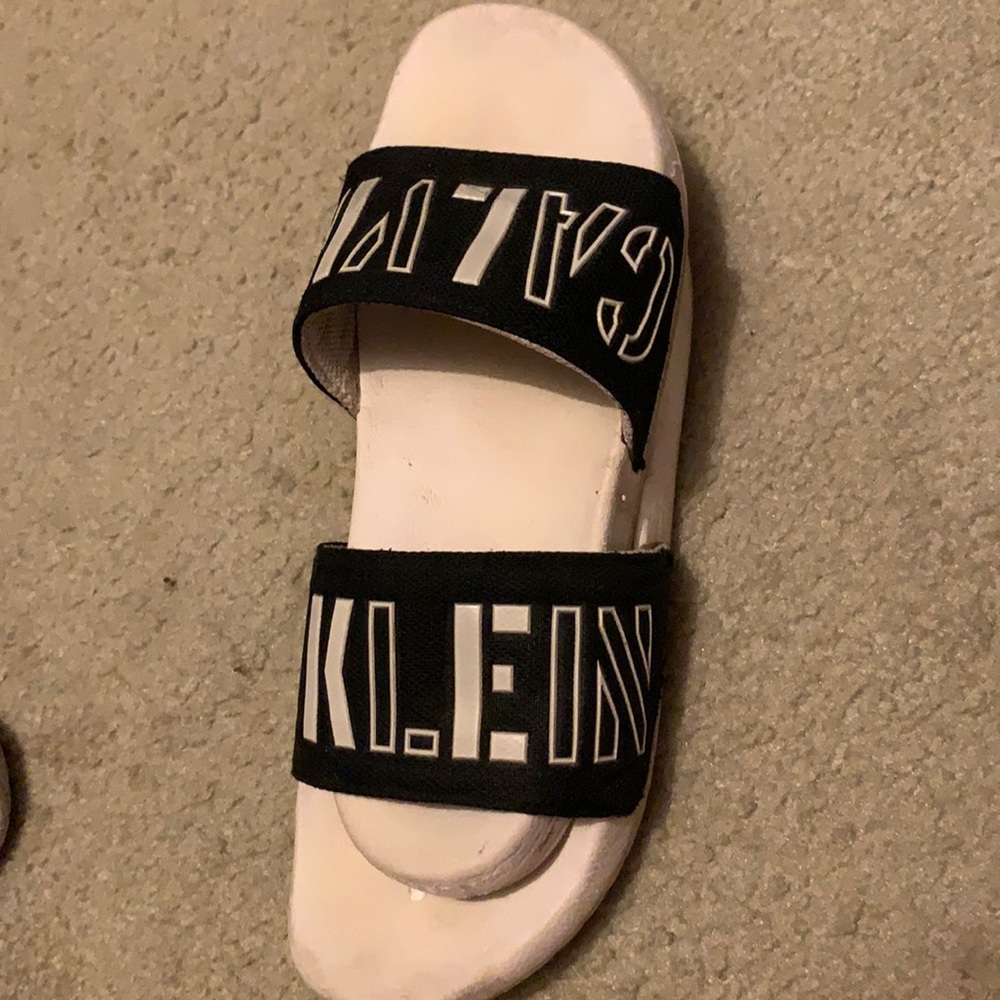 Good Condition - image 1